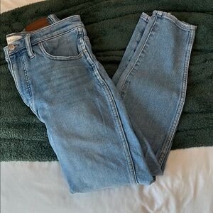 Madewell 10” high ride skinny jeans in a light wash